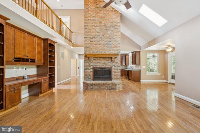 8612 SANDY BEACH LN, King George, VA 22485