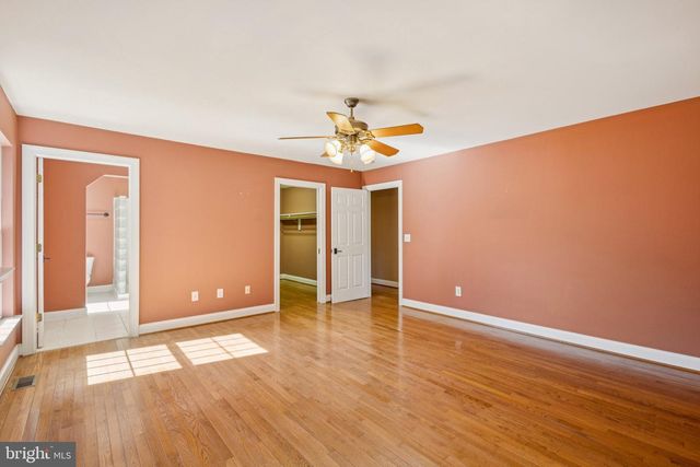 8612 SANDY BEACH LN, King George, VA 22485