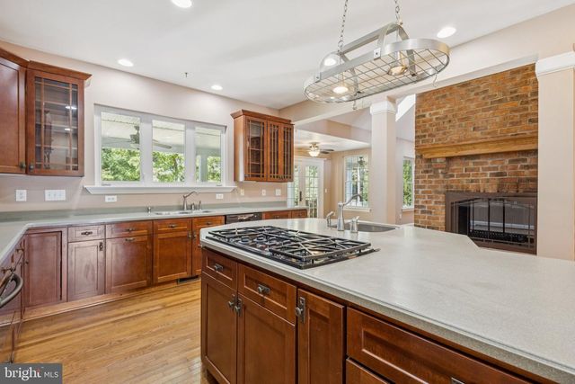 8612 SANDY BEACH LN, King George, VA 22485