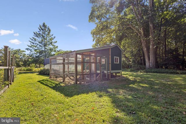 8612 SANDY BEACH LN, King George, VA 22485