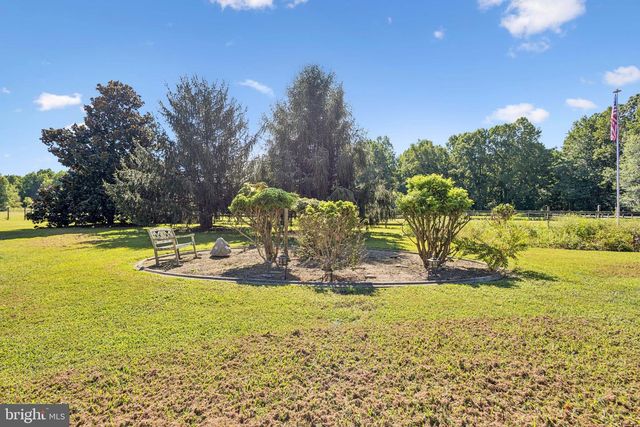 8612 SANDY BEACH LN, King George, VA 22485