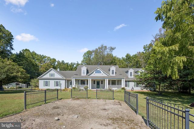 8612 SANDY BEACH LN, King George, VA 22485