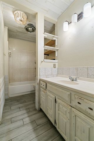 417 Kirby Creek Drive, Grand Prairie, TX 75052