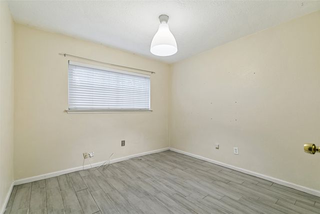 417 Kirby Creek Drive, Grand Prairie, TX 75052