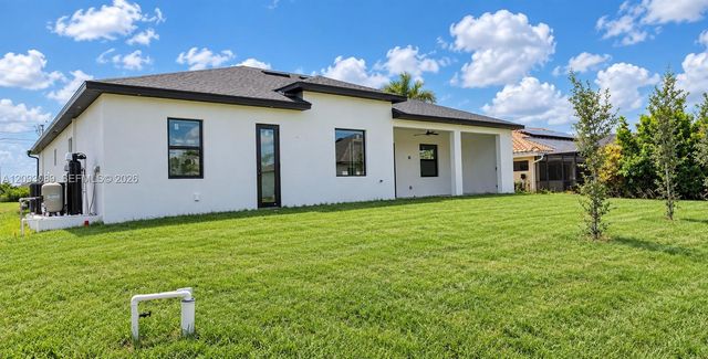 1032 NW 33rd Place, Cape Coral, FL 33993
