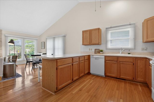 2443 Shoreham Highlands Street, Saint Joseph, MI 49085