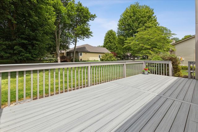 2443 Shoreham Highlands Street, Saint Joseph, MI 49085