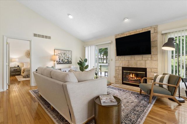 2443 Shoreham Highlands Street, Saint Joseph, MI 49085