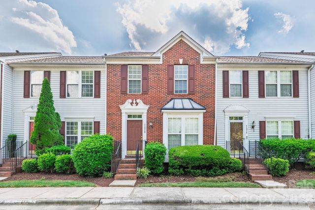 11018 Garden Oaks Lane, Charlotte, NC 28273