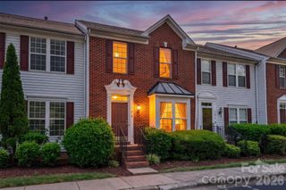 11018 Garden Oaks Lane, Charlotte, NC 28273