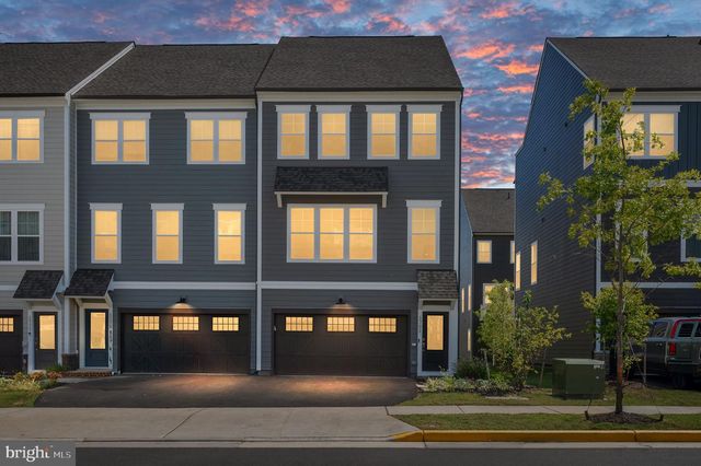 1781 CHERRY BIRCH ST, Dumfries, VA 22026