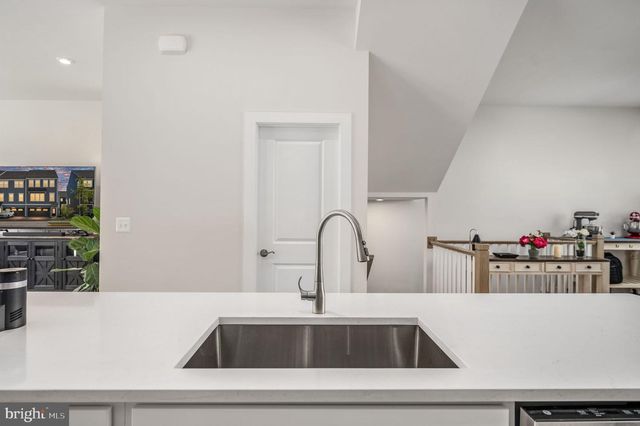 1781 CHERRY BIRCH ST, Dumfries, VA 22026