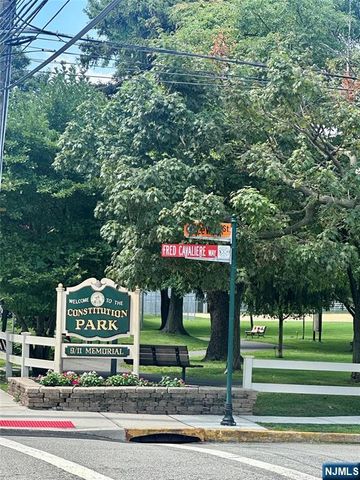 2100 Linwood Avenue 3F, Fort Lee, NJ 07024