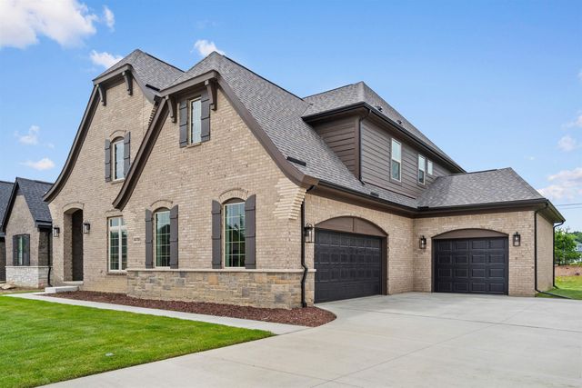 55735 Bay Oaks Court, Shelby Twp, MI 48315