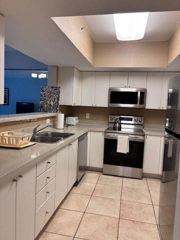 17375 Collins Avenue 705, Sunny Isles Beach, FL 33160