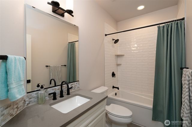 4616 Anaco Beach Road, Anacortes, WA 98221