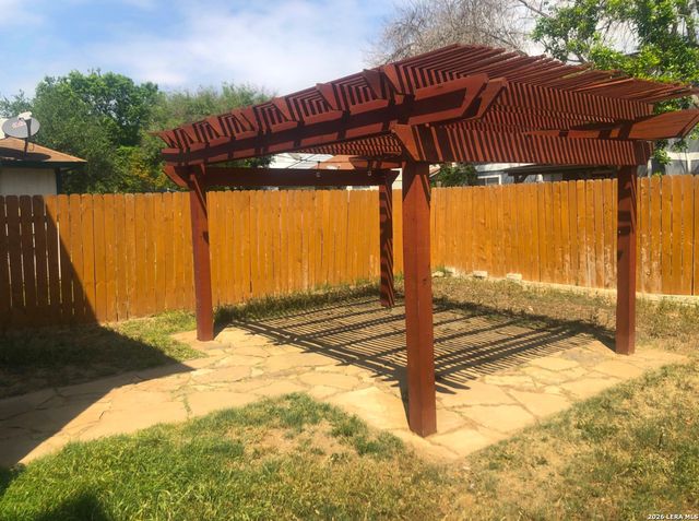 7622 Claridge, San Antonio, TX 78250