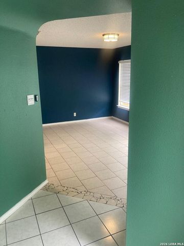 7622 Claridge, San Antonio, TX 78250
