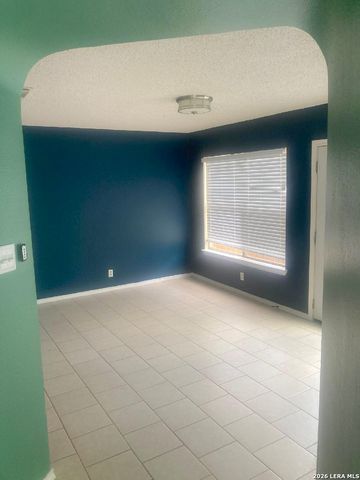 7622 Claridge, San Antonio, TX 78250