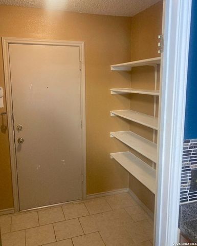 7622 Claridge, San Antonio, TX 78250