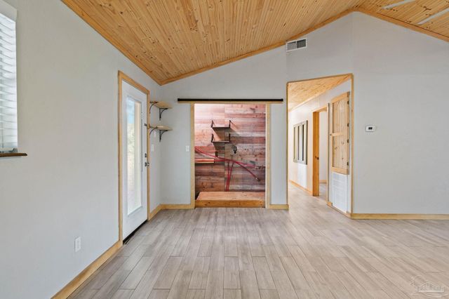 6050 W Hwy 4, Century, FL 32535