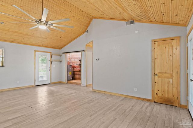 6050 W Hwy 4, Century, FL 32535