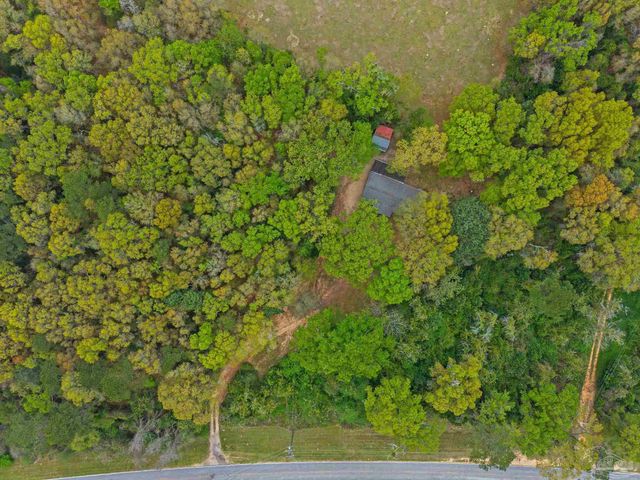 6050 W Hwy 4, Century, FL 32535