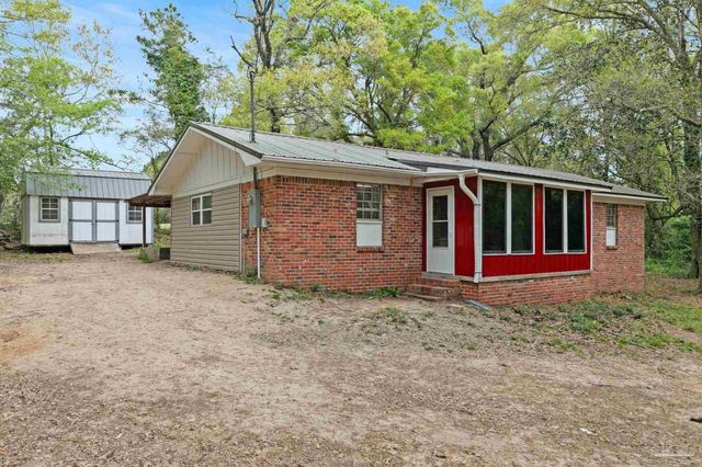 6050 W Hwy 4, Century, FL 32535