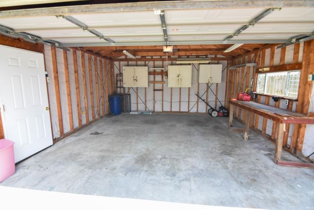 2232 E Riverside Drive, Evansville, IN 47714