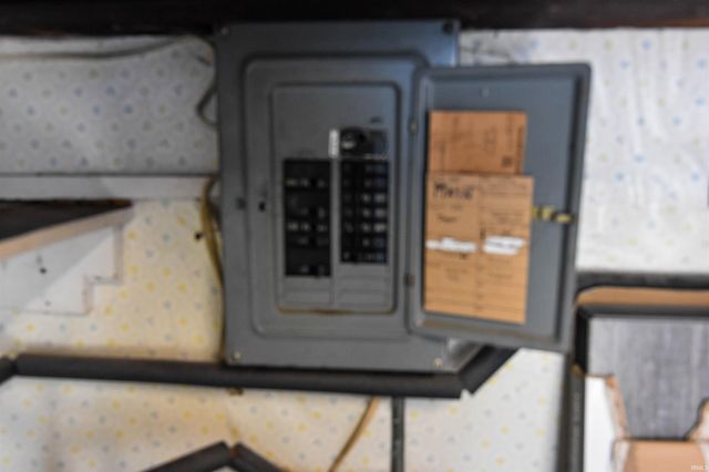 2232 E Riverside Drive, Evansville, IN 47714