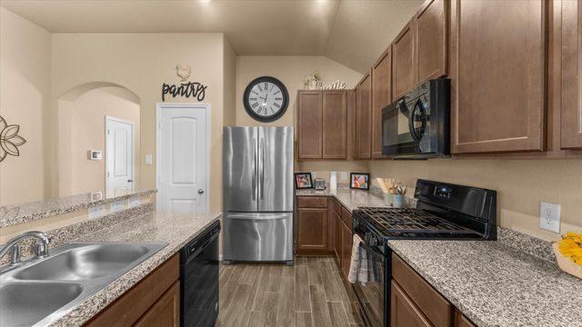 14105 Kamilia Road, Conroe, TX 77306