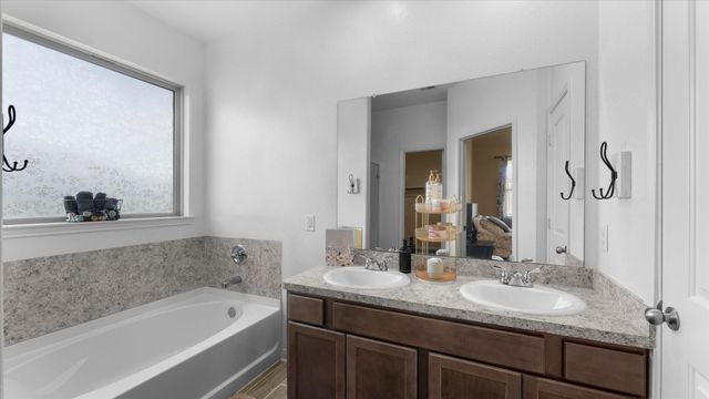 14105 Kamilia Road, Conroe, TX 77306