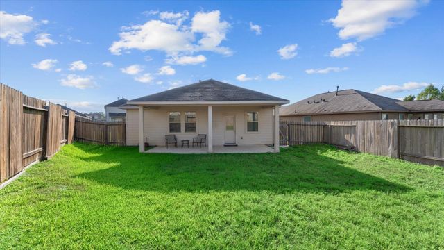 14105 Kamilia Road, Conroe, TX 77306