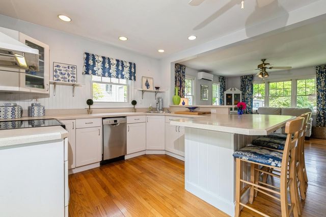 96 N Howells Point Road, Bellport Village, NY 11713