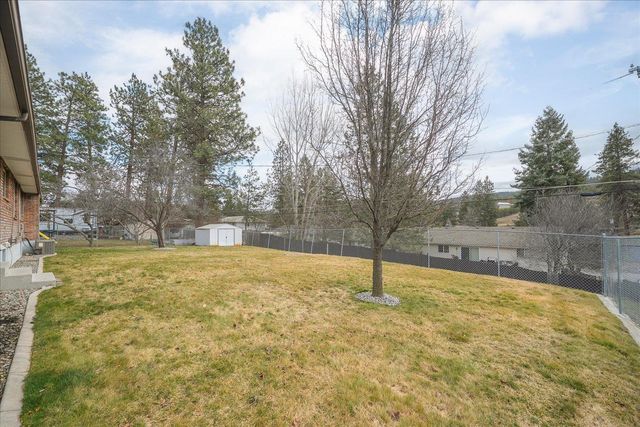 6906 E 10th Ave, Spokane, WA 99212