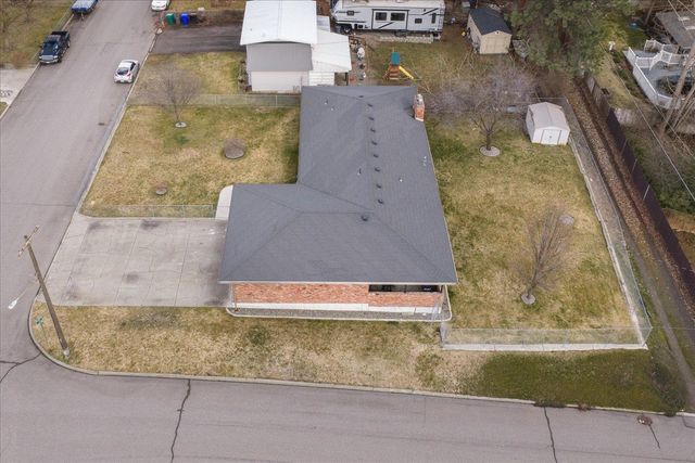 6906 E 10th Ave, Spokane, WA 99212