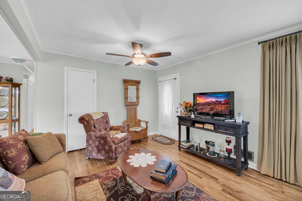 1229 Crestview Drive, Elberton, GA 30635 — photo 4