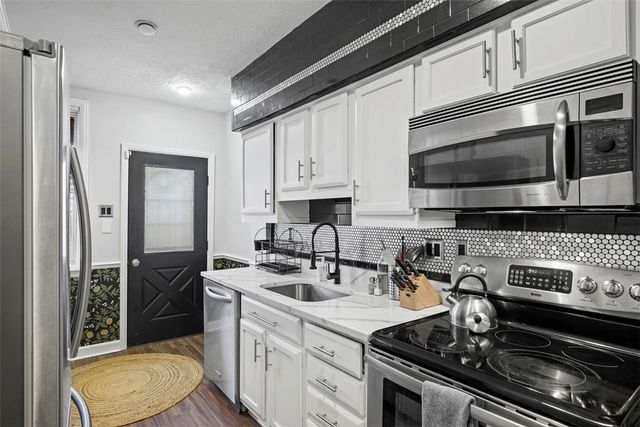 42 Beltzhoover Ave, Mt Washington, PA 15210