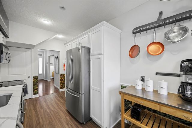 42 Beltzhoover Ave, Mt Washington, PA 15210