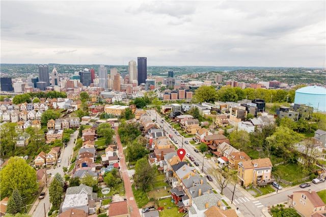 42 Beltzhoover Ave, Mt Washington, PA 15210