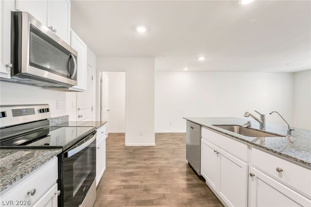 1127 Ruby Sparrow Street, Henderson, NV 89011