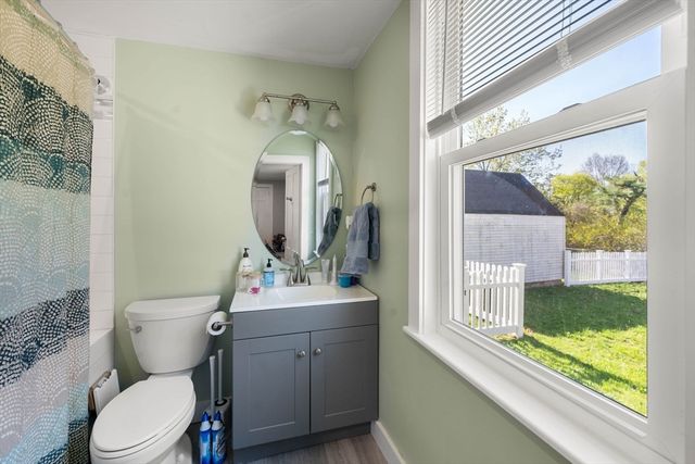 36 W Grove St, Middleboro, MA 02346