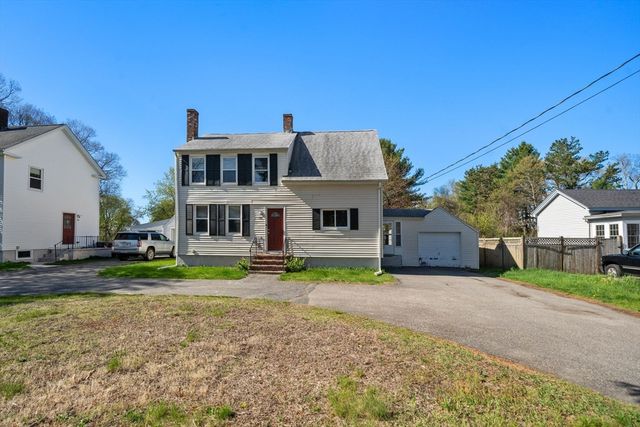 36 W Grove St, Middleboro, MA 02346