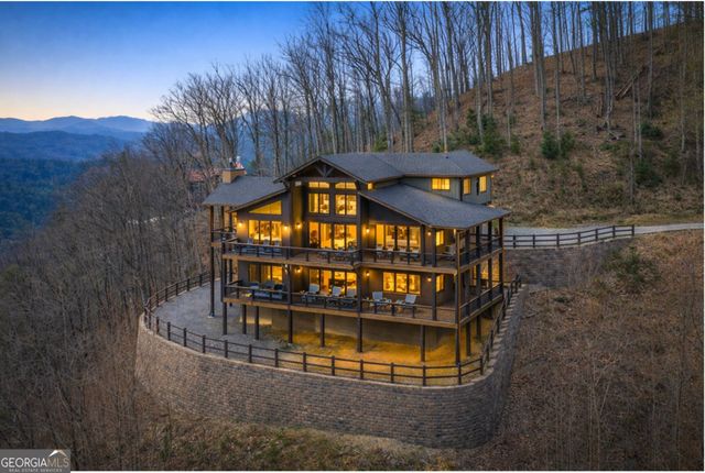 585 Genessee, Blue Ridge, GA 30513