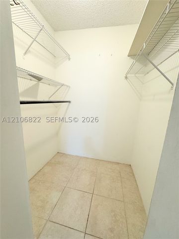 2781 Taft St 111, Hollywood, FL 33020