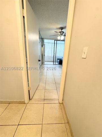 2781 Taft St 111, Hollywood, FL 33020
