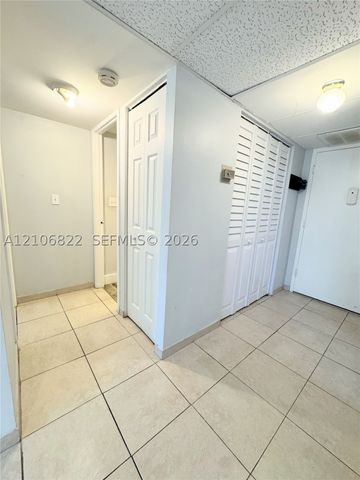 2781 Taft St 111, Hollywood, FL 33020