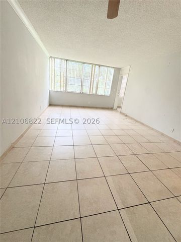 2781 Taft St 111, Hollywood, FL 33020