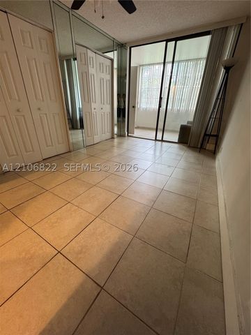 2781 Taft St 111, Hollywood, FL 33020