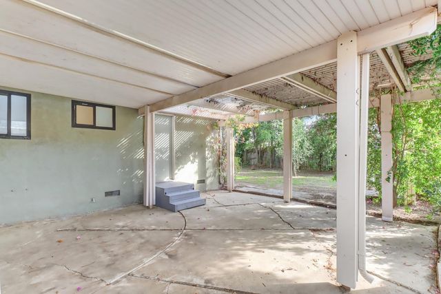 1224 Spruce Ln, Davis, CA 95618